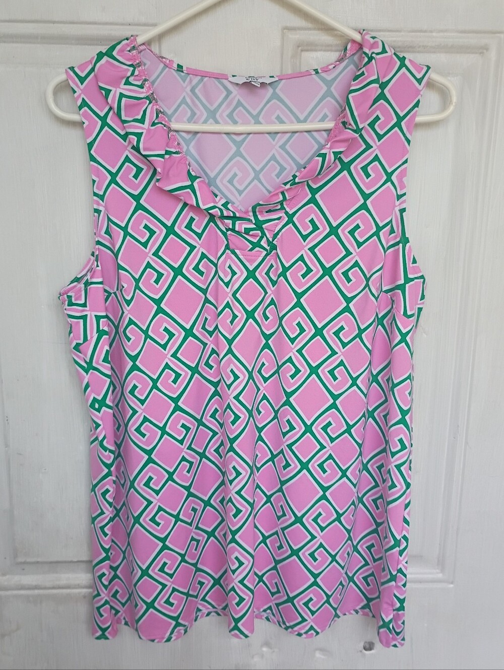 Crown & Ivy Preppy Sleeveless Blouse